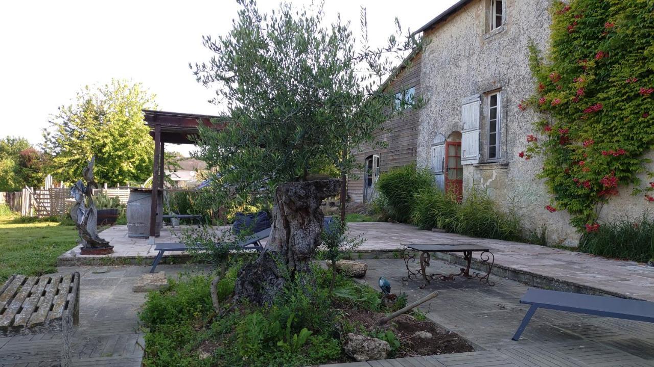 Le Manoir De Gatines Bed & Breakfast Tigne Luaran gambar