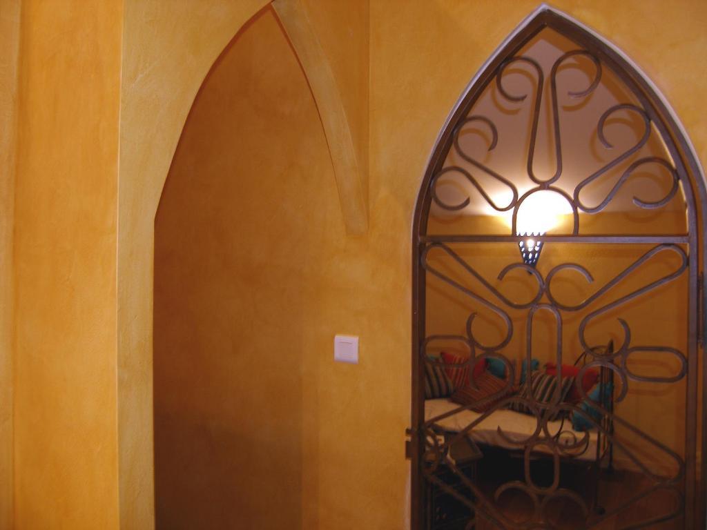Le Manoir De Gatines Bed & Breakfast Tigne Bilik gambar